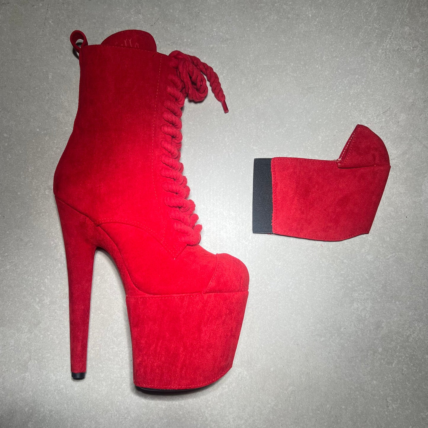 Classique Shoe Protector - Babydoll All Tied Up Red - 8 INCH