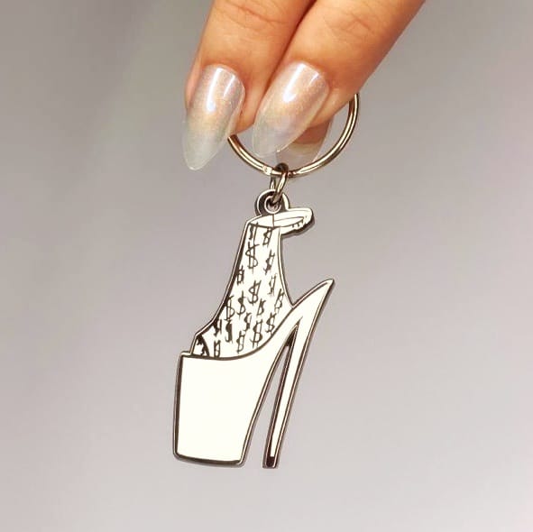 Keychain_Make_It_Reign_Hella_Heels_1