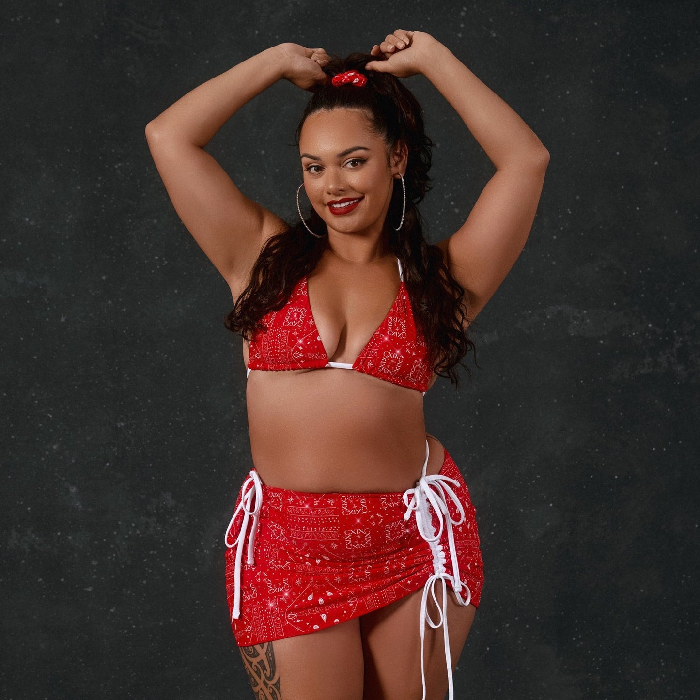 Scrunchie - Red Paisley