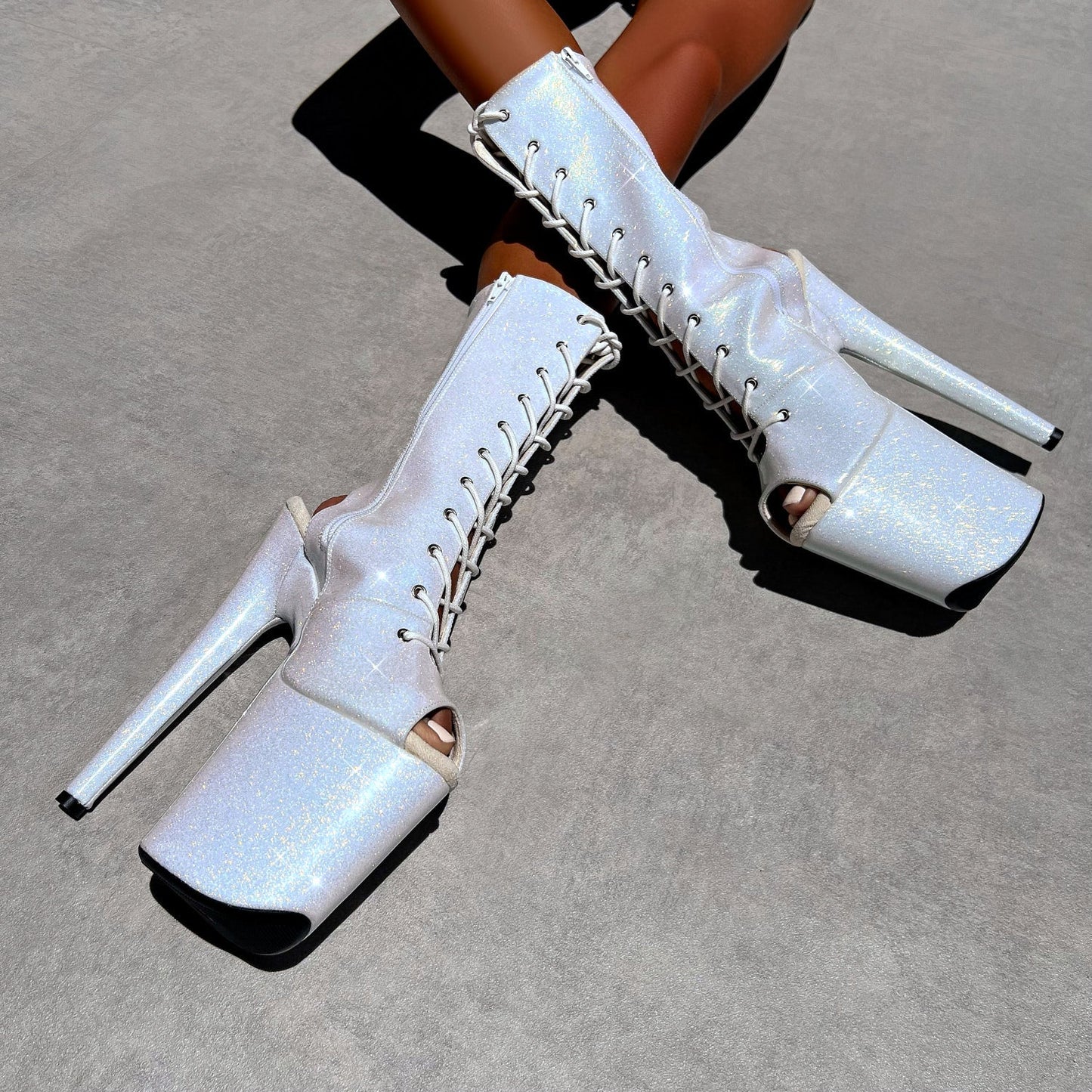 The Glitterati - OHOT Boot - Snow Kween - 8INCH