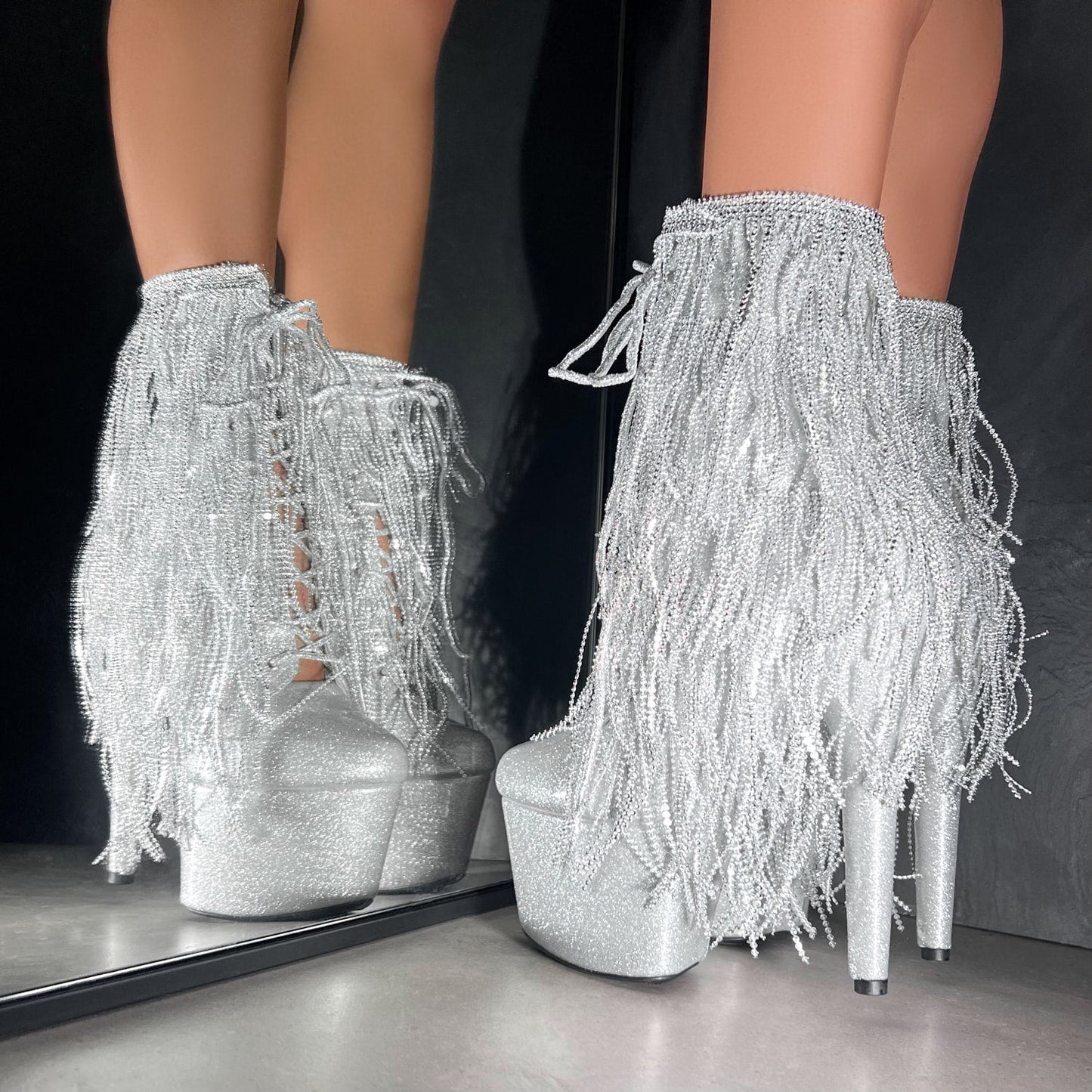 Chrome Cowgirls - Wide Fit Boot - Sliver Glitterati - 7INCH