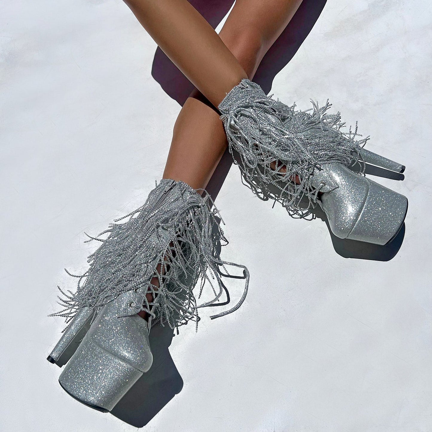 Chrome Cowgirls - Silver Glitterati - 7INCH