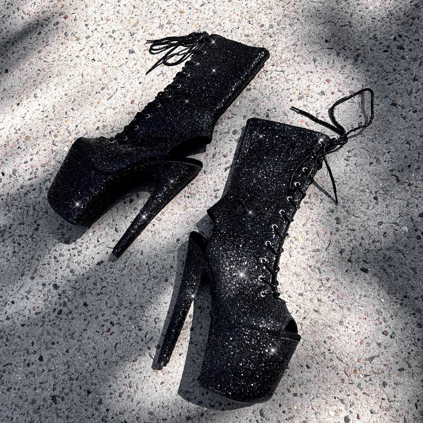 The Glitterati Xtra - OHOT Boot - BLACK CAVIAR - 8INCH