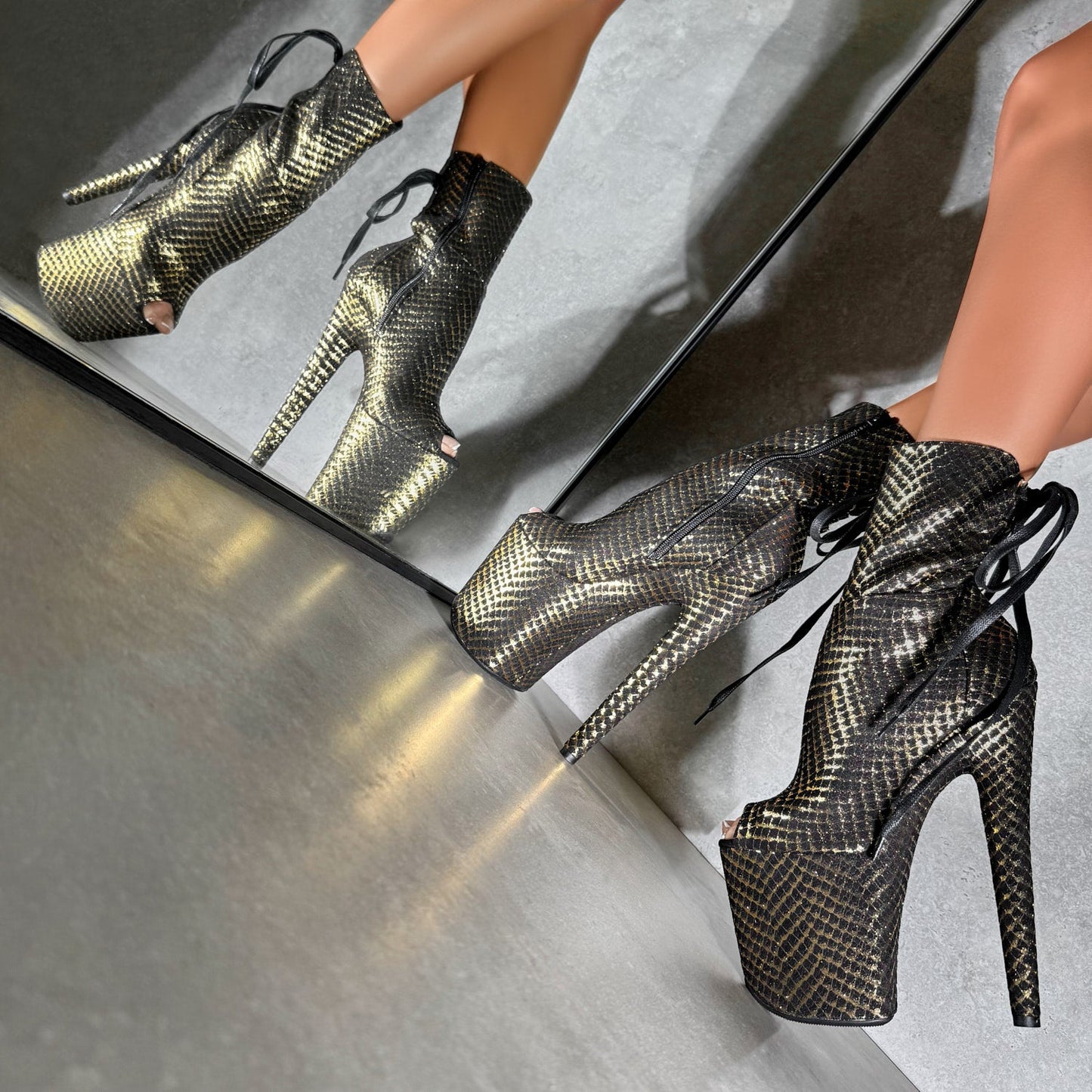 Khaleesi Open Toe Corset Boot - Black & Gold - 8INCH