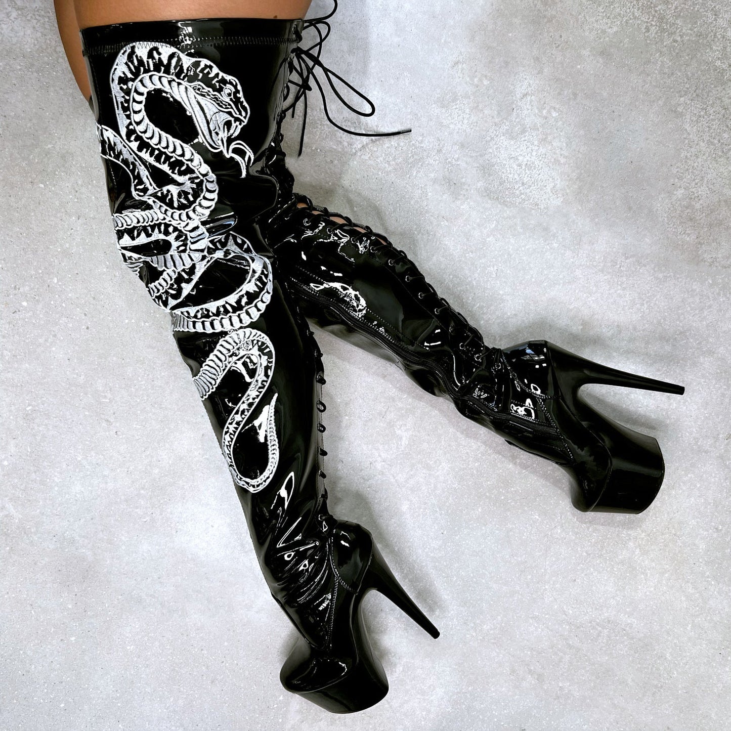 Viper Boot Black with White Thicc Thigh High - 7INCH