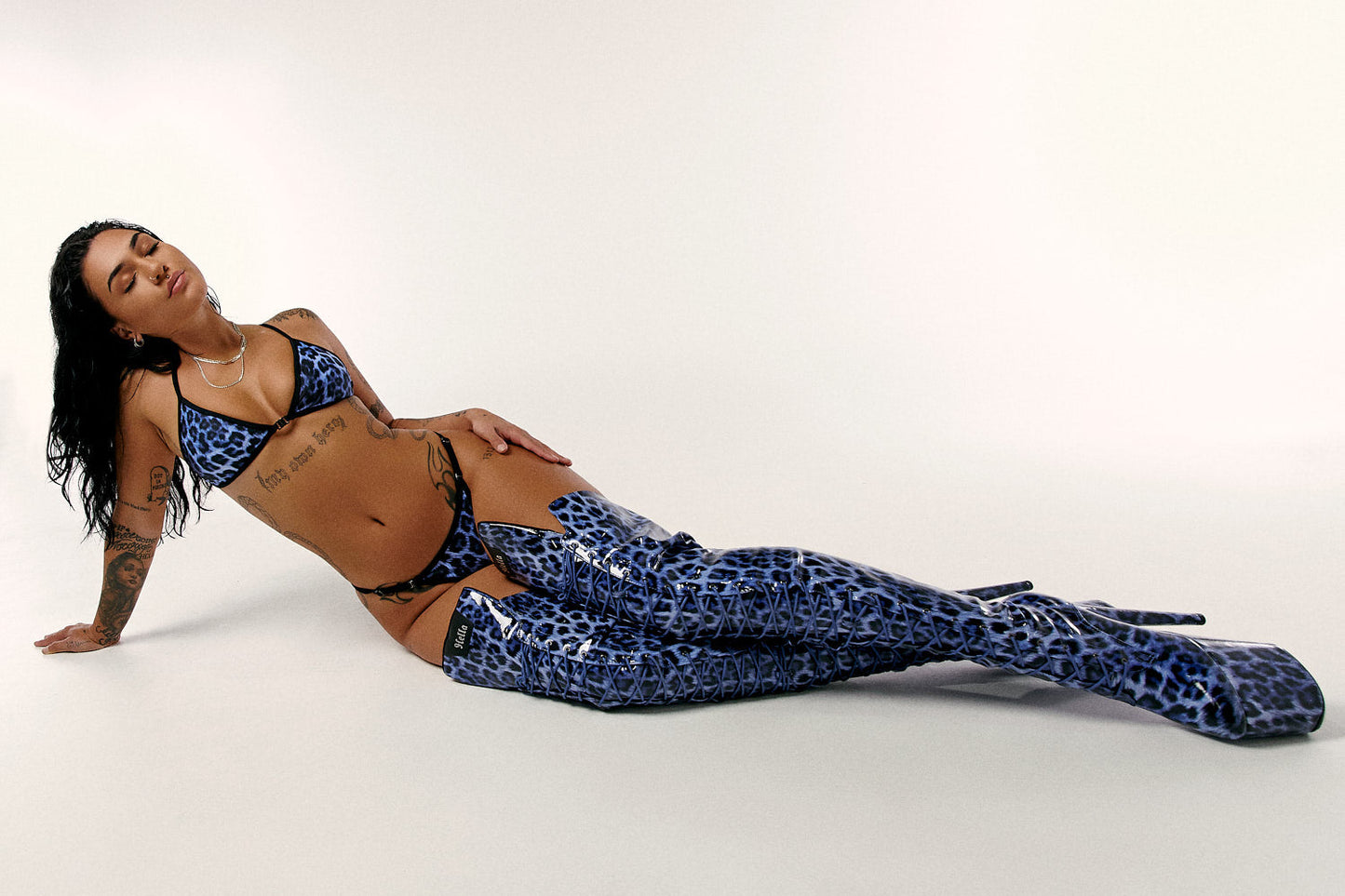 HOAH Bikini Clasp Miami Scrunch Bottoms - Blue Leopard